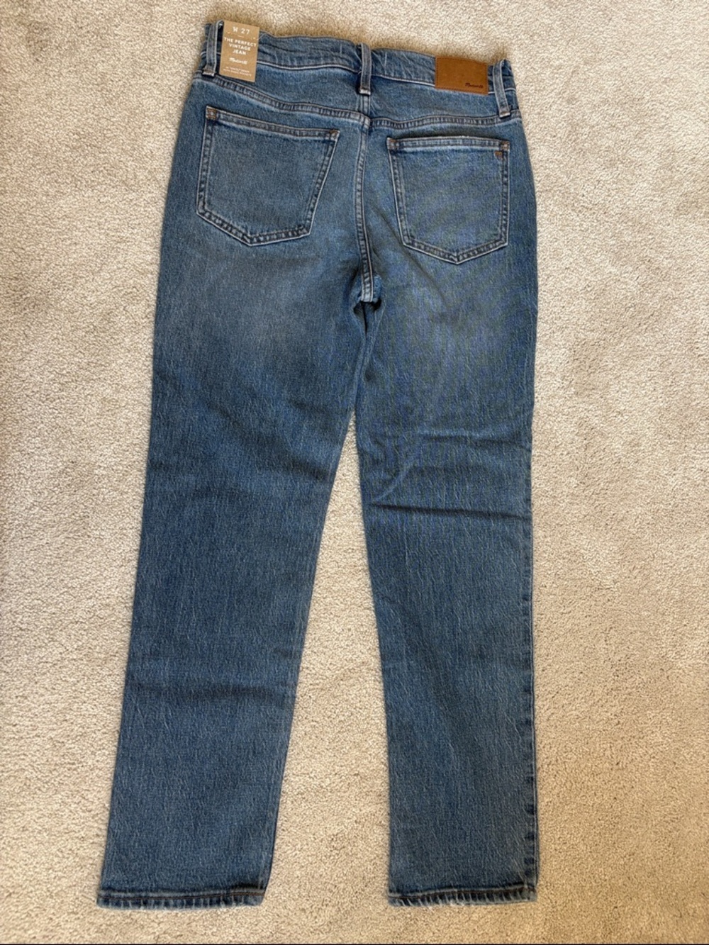 Madewell Women's Straight Leg Jeans in Medium Blue Wash - Picture 3 of 3
